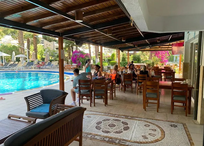 Opus Apart Hotel